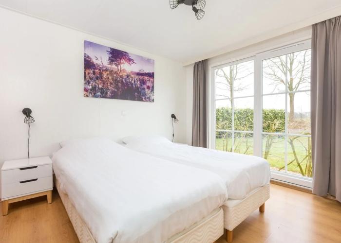 Comfortable Chalet With a Combi Microwave, in Green Twente