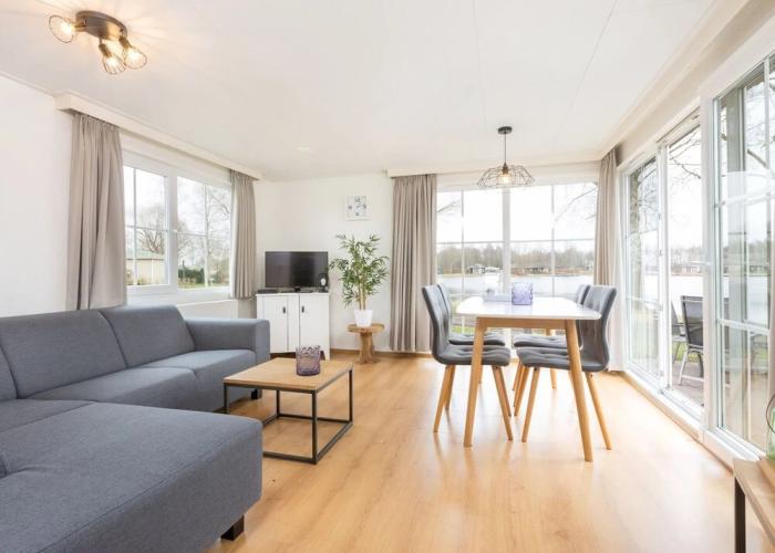 Comfortable Chalet With a Combi Microwave, in Green Twente
