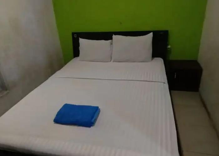 OYO 93295 Wisma Aluh AmbakNearPantai batu lima Asbullah tmbngn