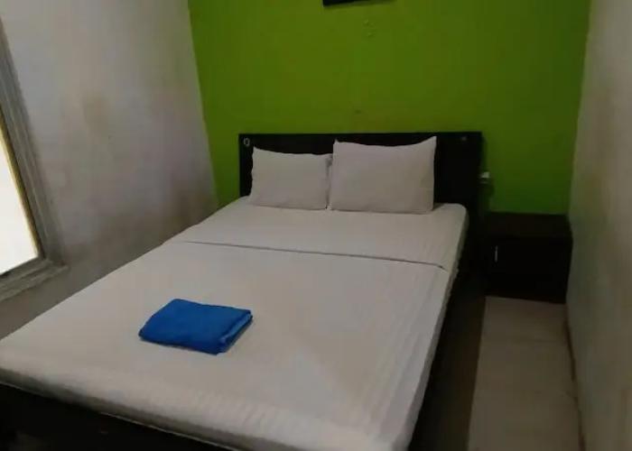 OYO 93295 Wisma Aluh AmbakNearPantai batu lima Asbullah tmbngn