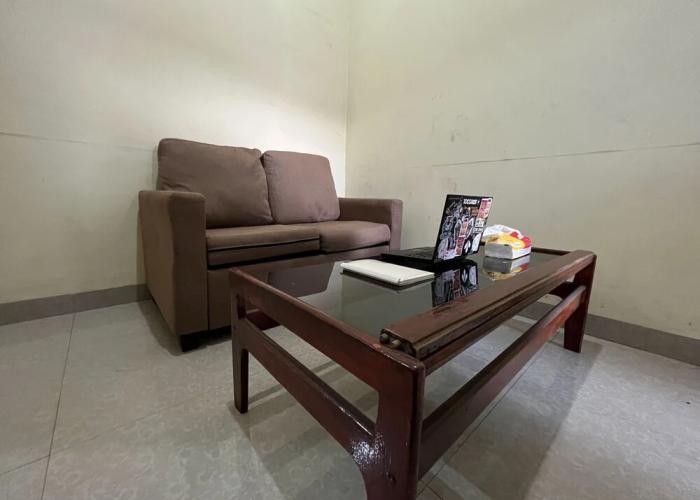 OYO 93295 Wisma Aluh AmbakNearPantai batu lima Asbullah tmbngn