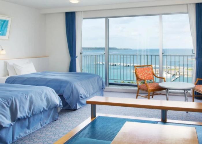 Marine Piazza Okinawa