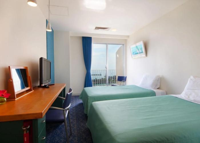 Marine Piazza Okinawa