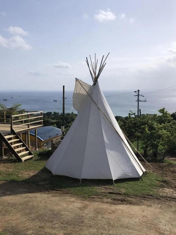 фото PANORAMA Ocean View Cottage
