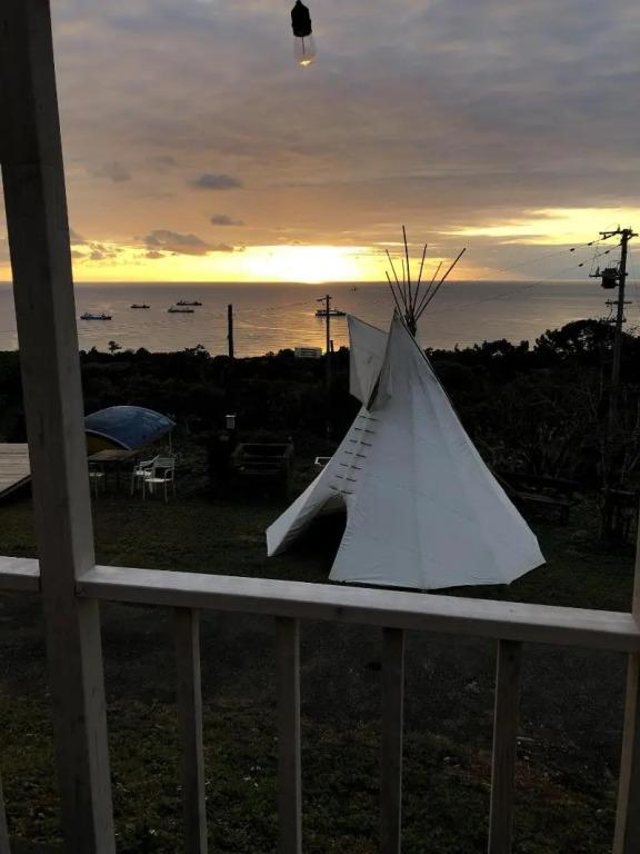 фото PANORAMA Ocean View Cottage
