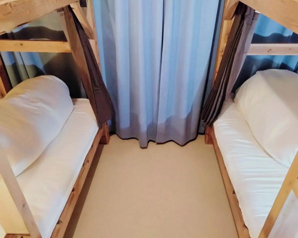 фото Guesthouse Nandeyanen - Hostel