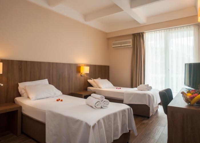 Hotel Sato