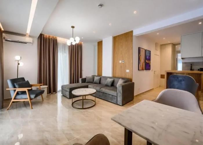 G Star Hotel