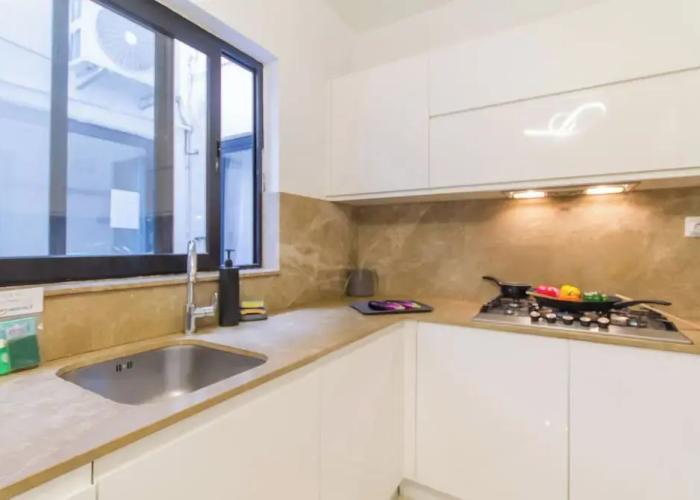 Villa Swieqi with shared room nb1