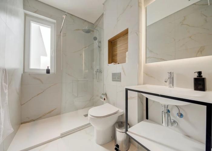 Mayfair by Premier Suites MT