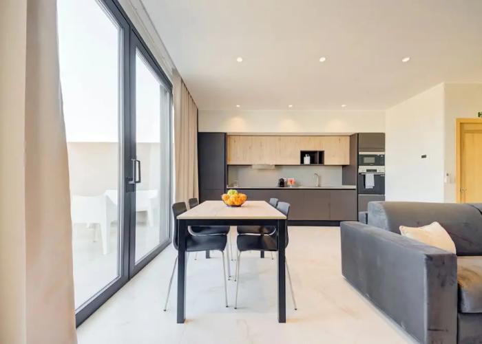 Mayfair by Premier Suites MT