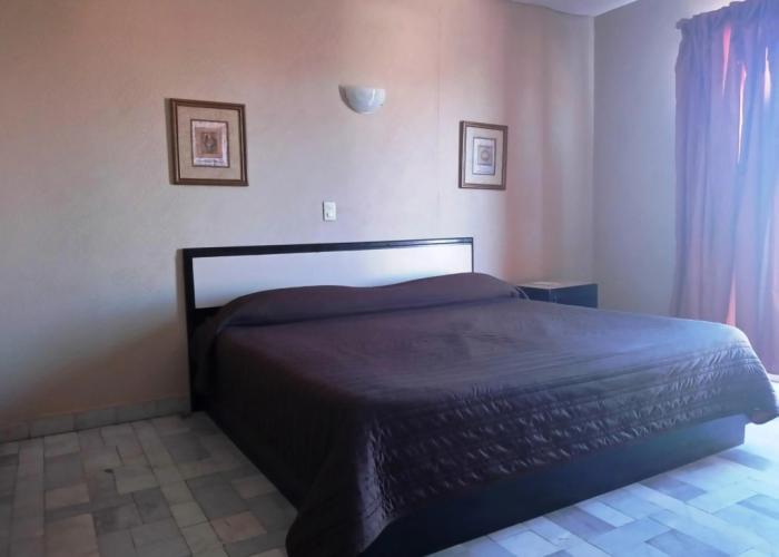 Los Jitos Hotel & Suites