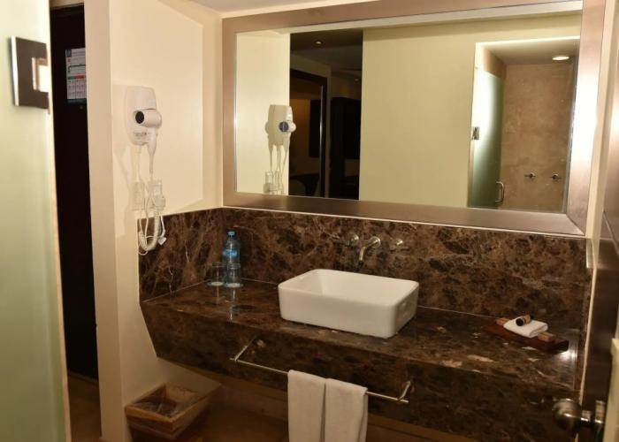 Marinaterra Hotel & Spa