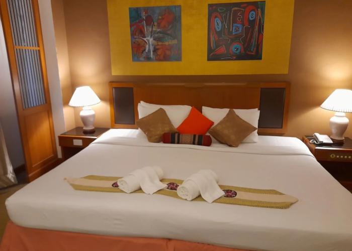 Songphanburi Hotel