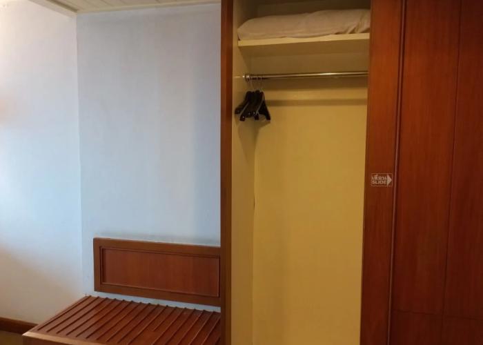 Songphanburi Hotel