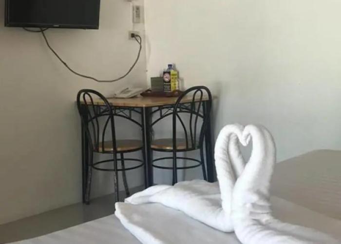 Lert Sri Hotel