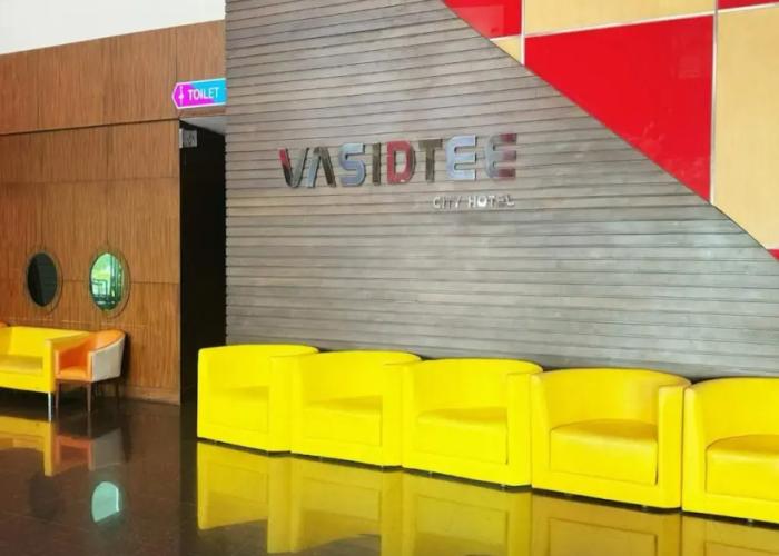 Capital O 75514 Vasidtee City Hotel
