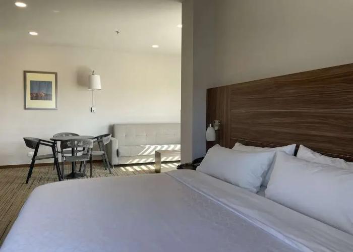 Holiday Inn Express Guaymas