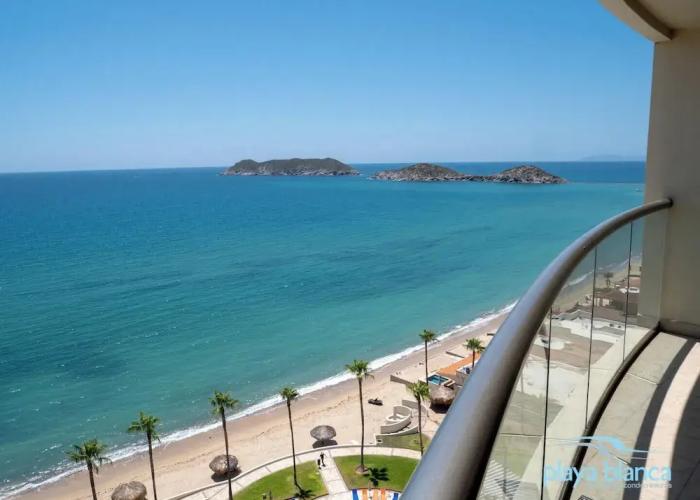 Playa Blanca Premier Resort I