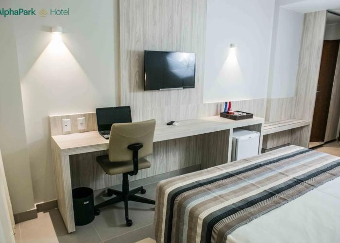 AlphaPark Hotel