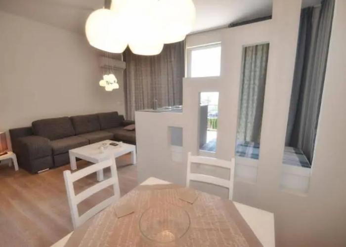 Hec Apartment