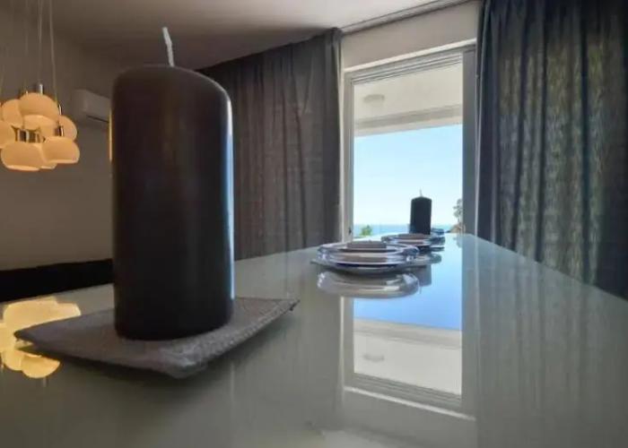 Hec Apartment