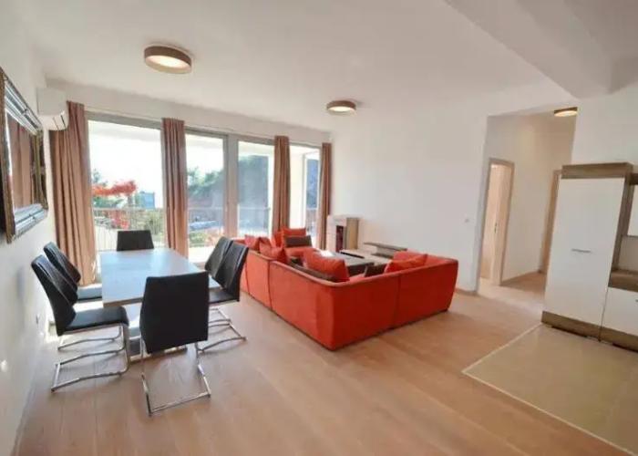 Hec Apartment
