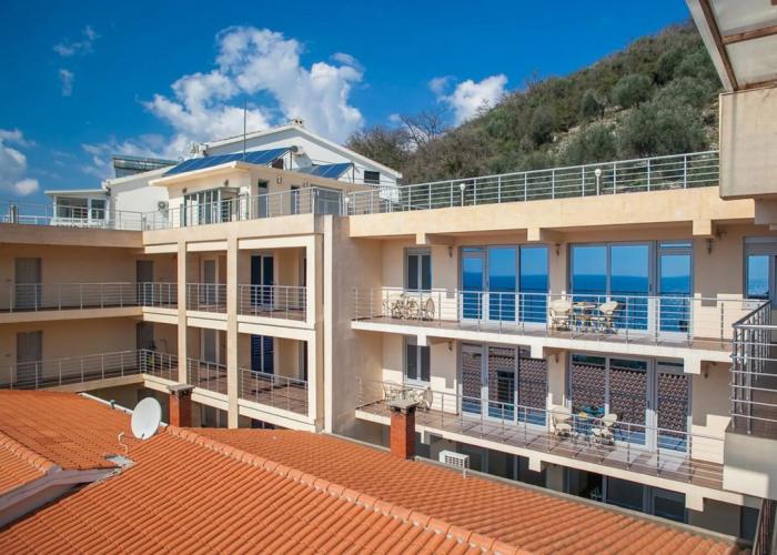 Raymond Apart-hotel