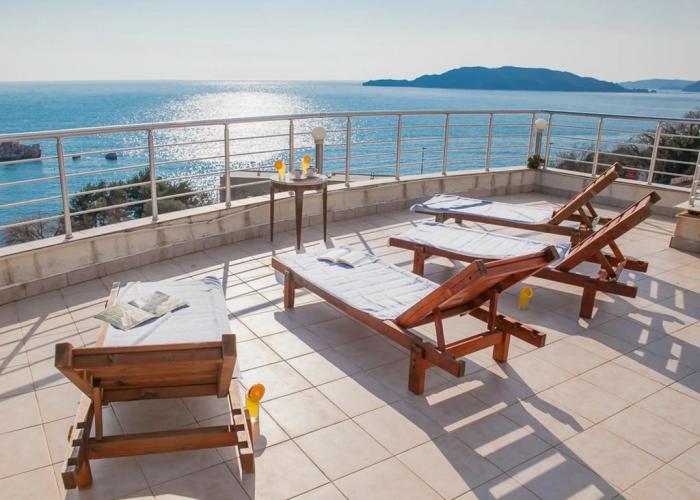 Raymond Apart-hotel
