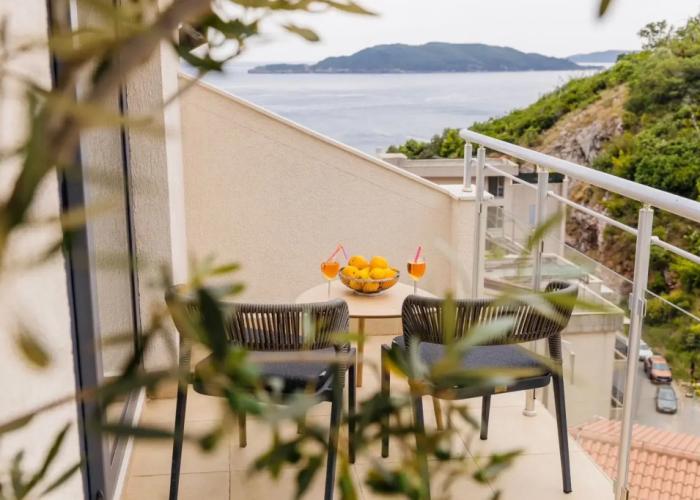 Luxe Azure Residence Apartments