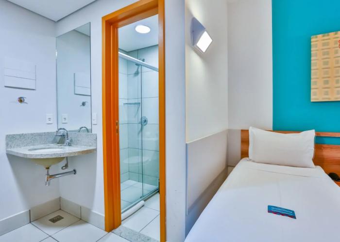 Mega Moda Hotel