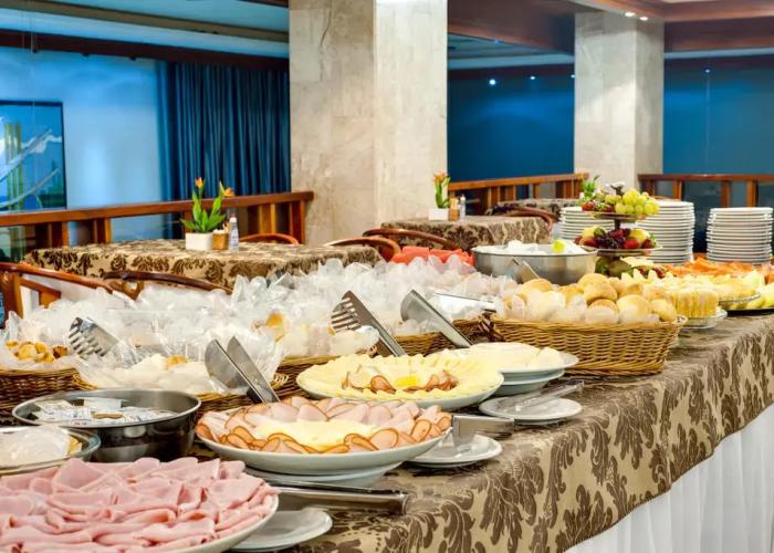 Oft Tamandare Plaza Hotel