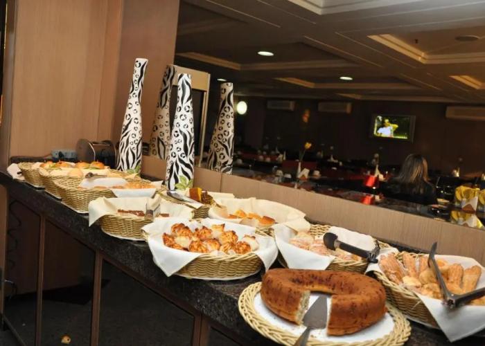 Crystal Plaza Hotel