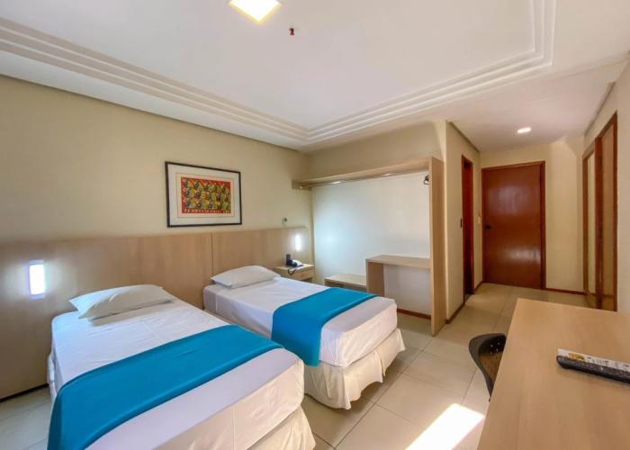 Crystal Plaza Hotel
