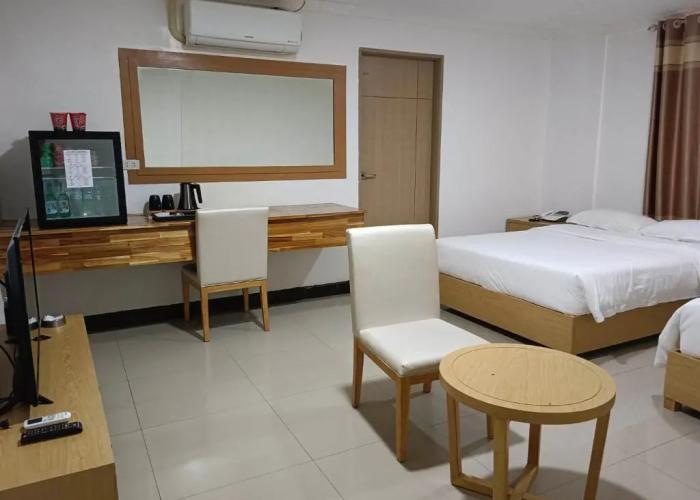 Punta Clark Hotel
