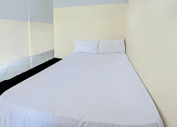OYO Life 92853 Kost 999