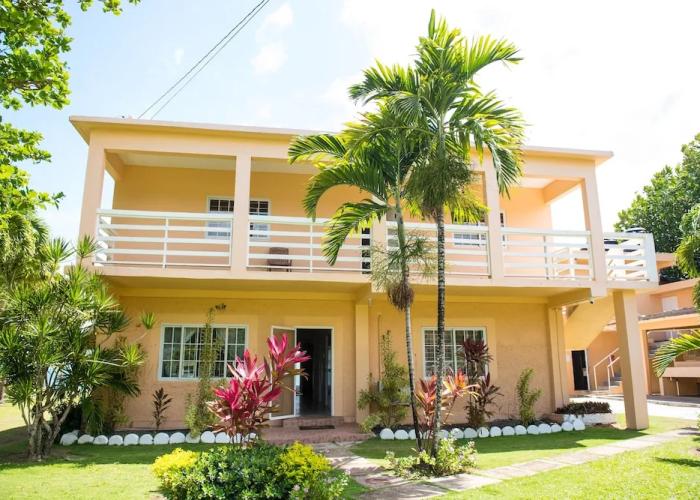 Hunny Bay Resort