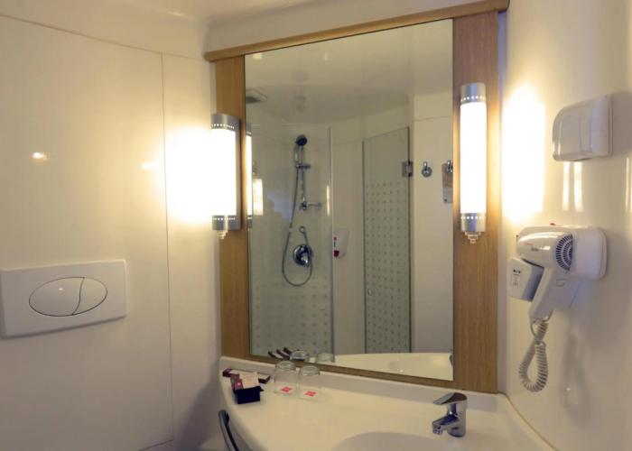 Ibis Gading Serpong