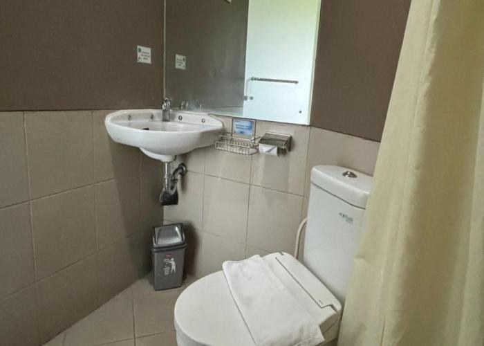 Lemo Hotel Serpong