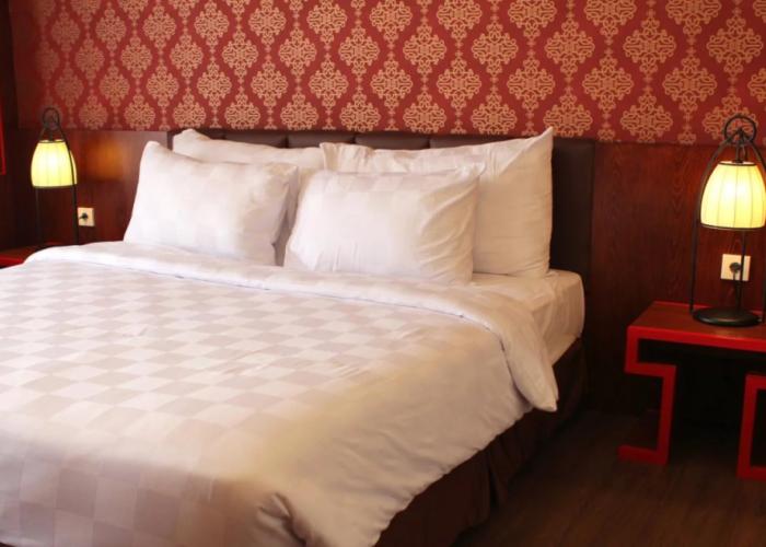The Grantage Hotel & Sky Lounge