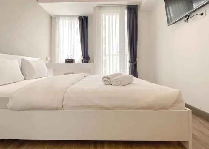 Well Furnished Studio Room At High Floor Tokyo Riverside Pik 2 Apartment