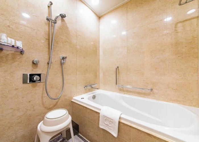 Grand Empire Hotel