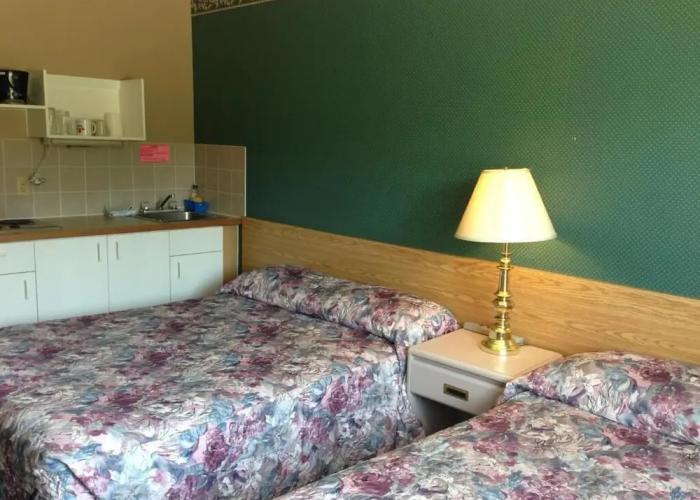 Sundre Motor Inn