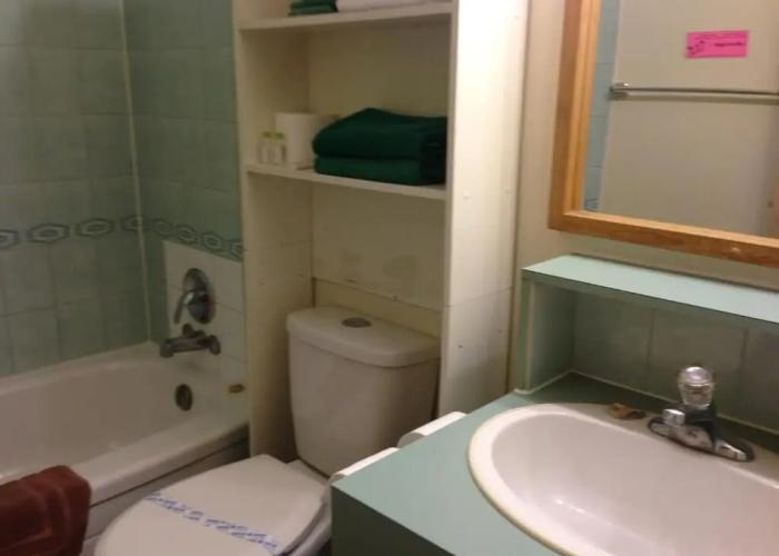 Sundre Motor Inn