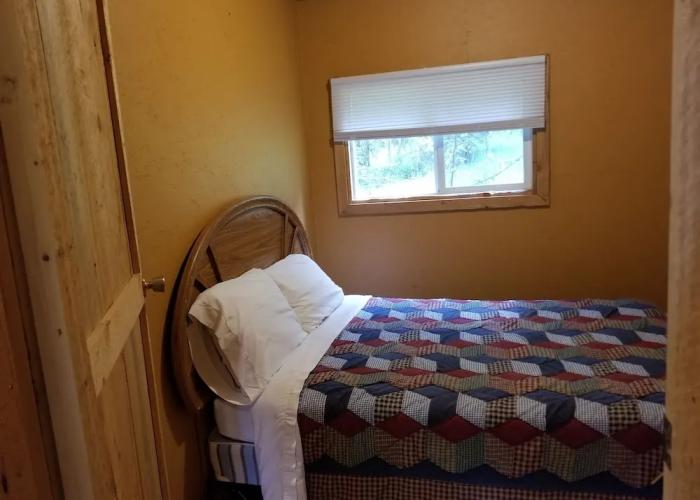 Schott’s Lake Conference & Resort
