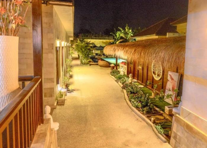 Kura Kura Beach Resort