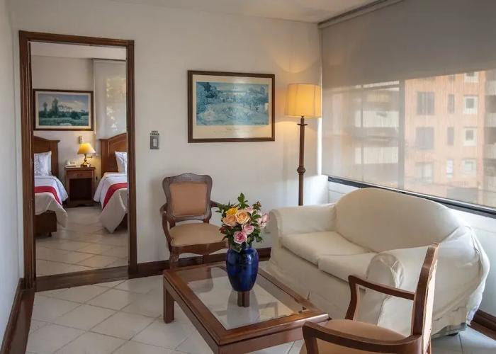 Travelers Apartamentos & Suites Castellón de Juanambú