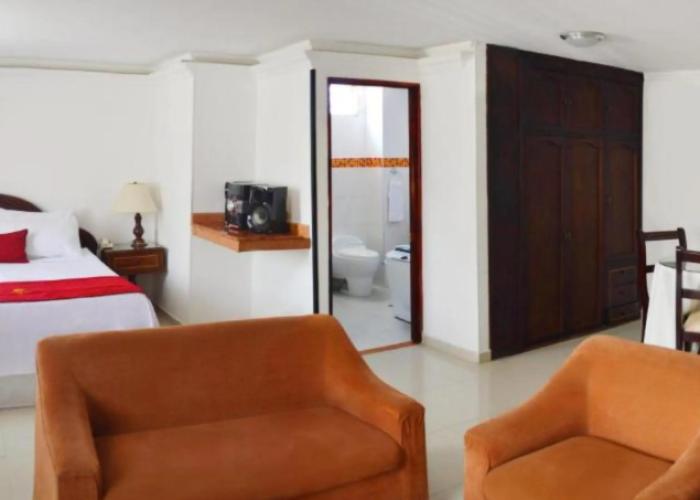 Hotel Plaza Versalles