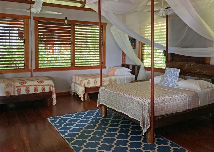 Casa Cayuco Eco-Adventure Lodge