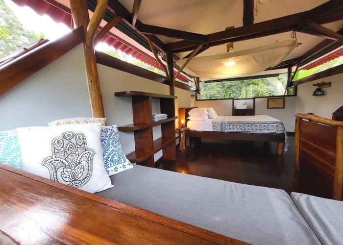 Casa Cayuco Eco-Adventure Lodge